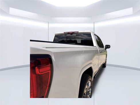 Used 2025 GMC Sierra 1500 Denali w/ Denali Reserve Package AWD/4WD image 37