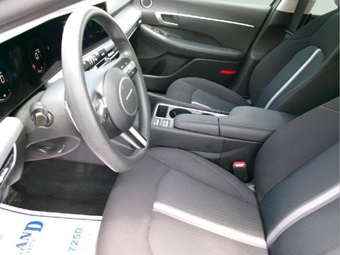 Used 2025 Hyundai Sonata SEL FWD image 13