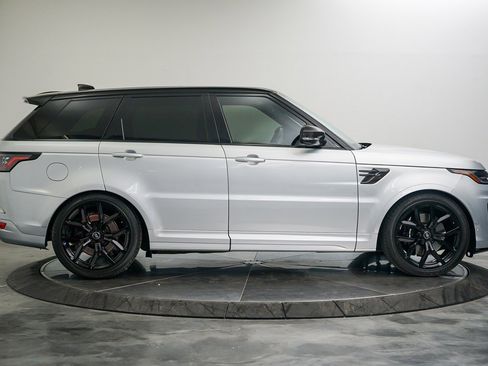 Used 2022 Land Rover Range Rover Sport SVR image 6