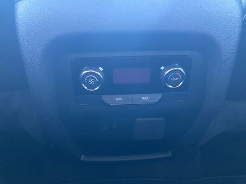 New 2026 Chevrolet Traverse LT w/ Midnight/Sport Edition image 28