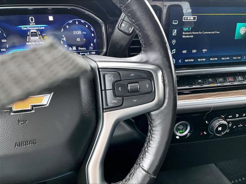 Used 2022 Chevrolet Silverado 1500 LT image 24