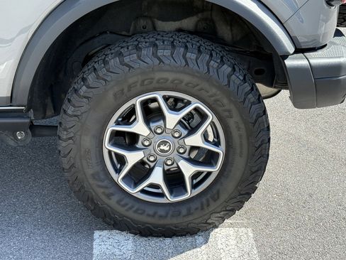 Used 2024 Ford Bronco Badlands AWD/4WD image 10
