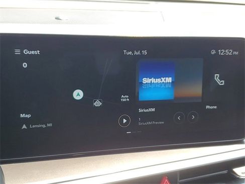 Used 2024 Kia Sorento S image 16