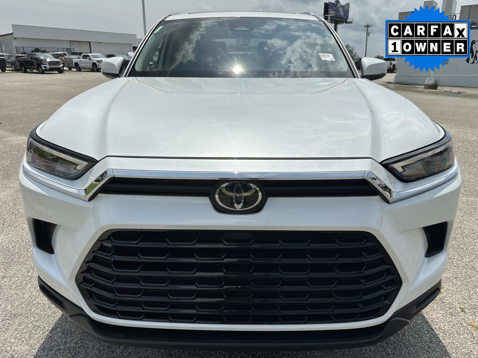 Used 2024 Toyota Grand Highlander AWD image 9