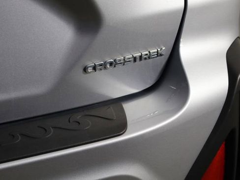 Used 2024 Subaru Crosstrek 2.0i Premium AWD/4WD image 40