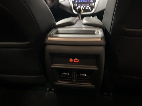 Used 2024 Nissan Murano SV image 13