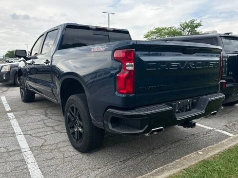 Used 2023 Chevrolet Silverado 1500 LT Trail Boss w/ LT Trail Boss Premium Package AWD/4WD image 5