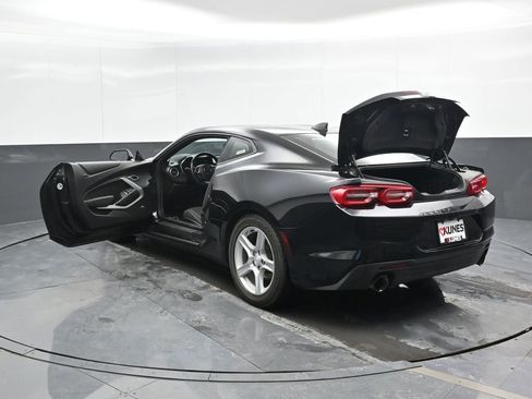 Used 2019 Chevrolet Camaro LT w/ Technology Package image 50