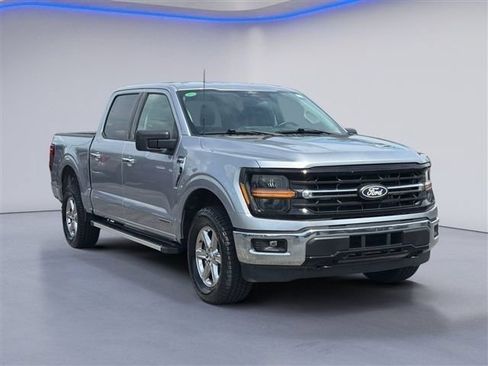 Certified 2025 Ford F150 XLT w/ Equipment Group 301A Standard AWD/4WD image 5