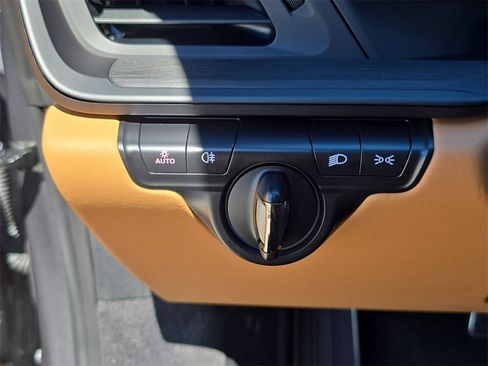 Used 2024 Porsche 911 Targa 4 GTS image 27