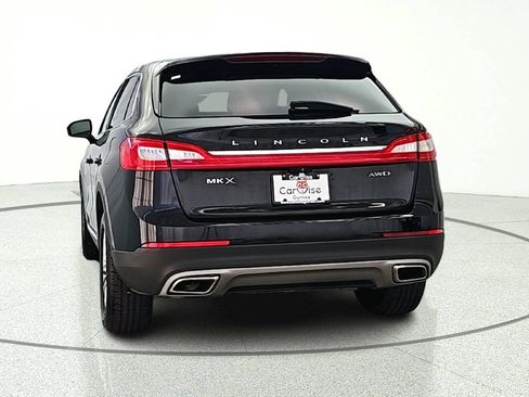 Used 2016 Lincoln MKX Select w/ Select Plus Package AWD/4WD image 5