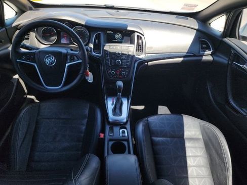 Used 2018 Buick Cascada Premium FWD image 17