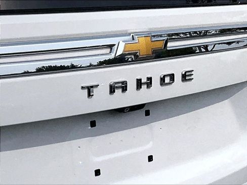 Used 2023 Chevrolet Tahoe Premier w/ Premium Package 2 AWD/4WD image 30