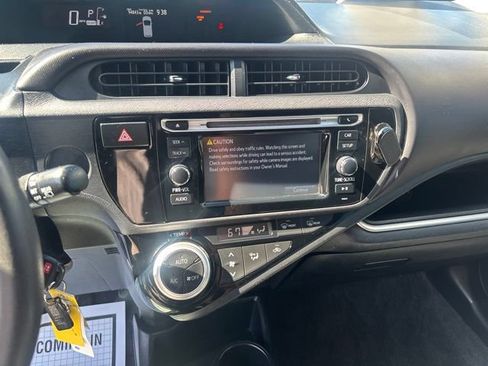 Used 2016 Toyota Prius C Two FWD image 19