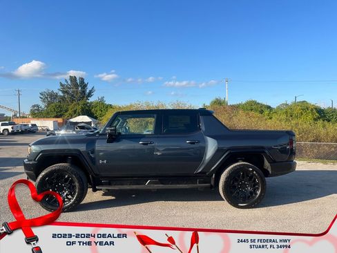 New 2026 GMC Hummer EV 2X image 3