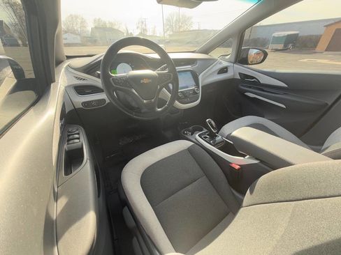 Used 2019 Chevrolet Bolt LT image 9