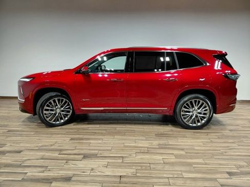 Certified 2025 Buick Enclave Avenir w/ Super Cruise Package image 23