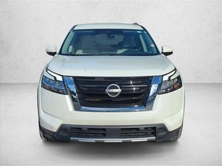 Used 2023 Nissan Pathfinder SL AWD/4WD video 2