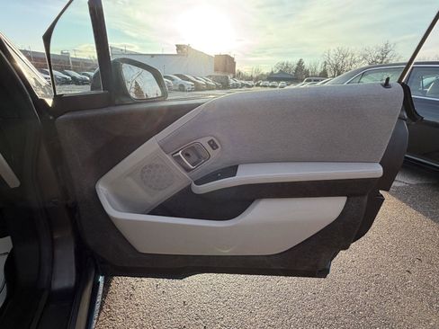 Used 2018 BMW i3 image 22