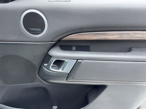 Used 2020 Land Rover Discovery HSE image 53