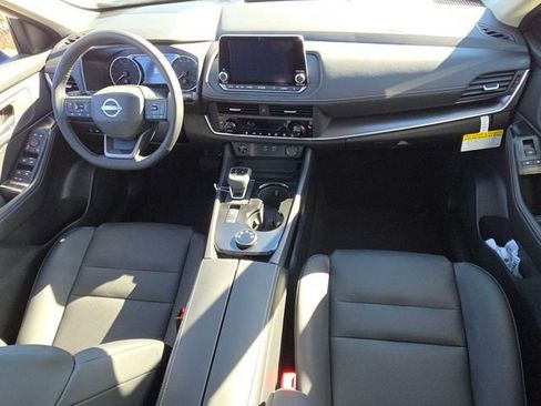 New 2026 Nissan Rogue SV w/ SV Premium Package image 14