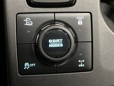 Used 2024 Ford Bronco Sport Badlands w/ Premium Package image 24