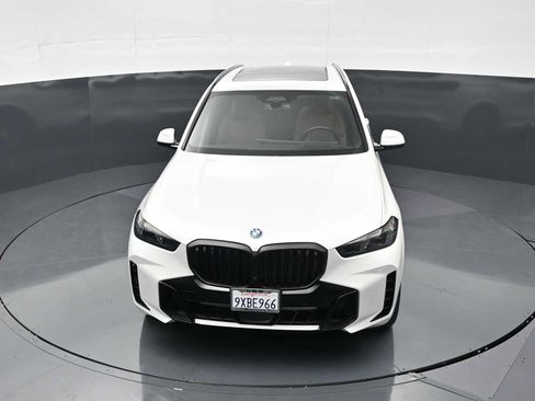 Used 2026 BMW X5 xDrive50e w/ M Sport Package AWD/4WD image 18