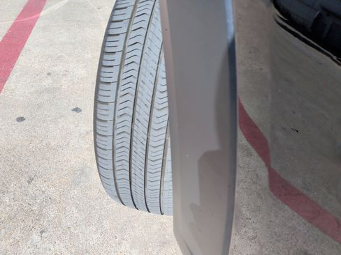 Used 2021 MAZDA CX-30 FWD 2.5 S w/ Select Package image 12