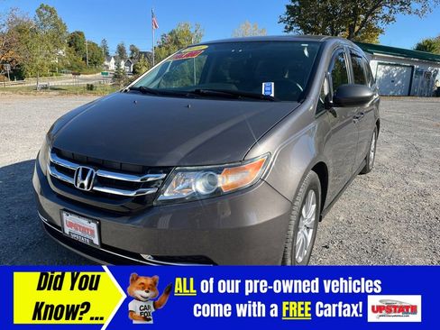 Used 2016 Honda Odyssey SE image 2