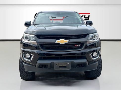 Used 2016 Chevrolet Colorado Z71 AWD/4WD image 2