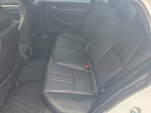 Certified 2022 Honda Accord Sport Special Edition image 13
