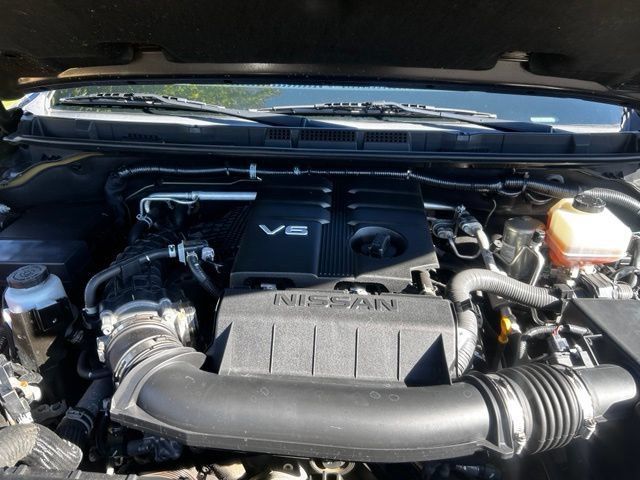 Used 2022 Nissan Frontier PRO-4X w/ Pro-4X Premium Package AWD/4WD image 8