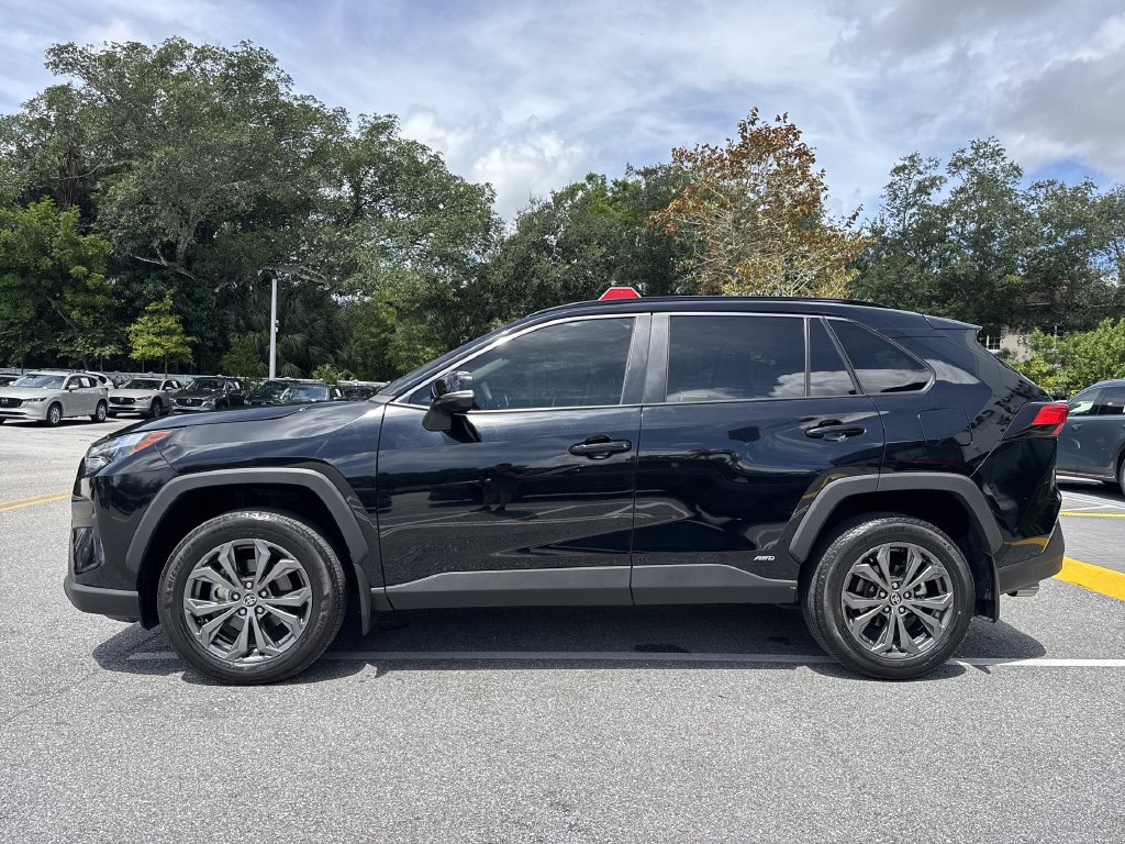 Used 2024 Toyota RAV4 XLE Premium w/ Weather Package AWD/4WD image 27