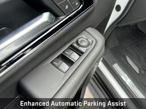 New 2026 GMC Yukon Elevation w/ LPO, Floor Liner Package AWD/4WD image 13