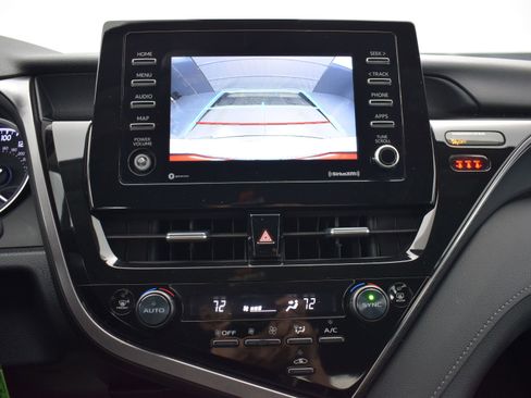 Used 2024 Toyota Camry LE image 15