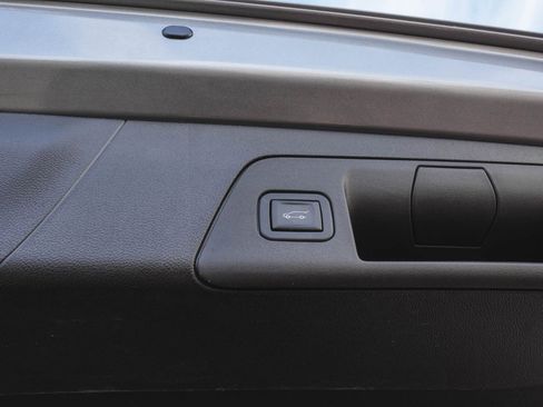 Used 2023 Buick Envision Preferred w/ Sport Touring Package image 42