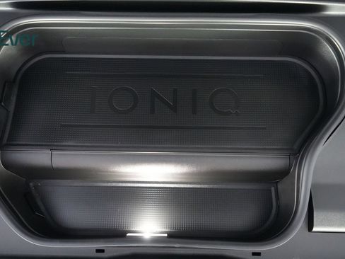 Used 2023 Hyundai Ioniq 6 SEL RWD image 27