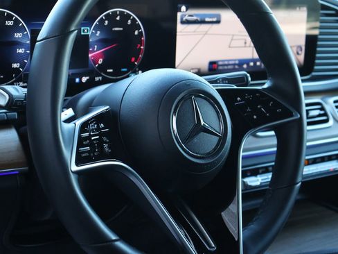 Certified 2025 Mercedes-Benz GLE 350 4MATIC image 20