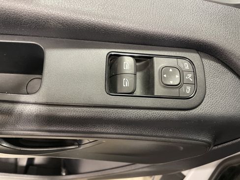 Used 2019 Mercedes-Benz Sprinter 144 image 29