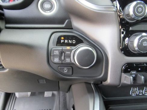 Used 2025 RAM 1500 Big Horn image 26