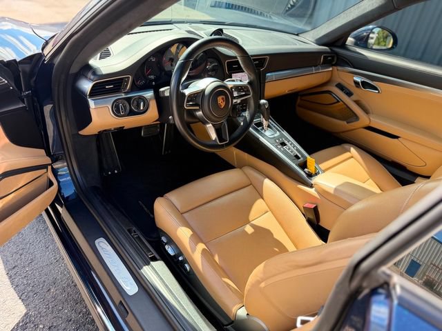 Used 2017 Porsche 911 Carrera 4S AWD/4WD image 92