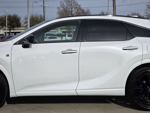 Used 2024 Lexus RX 500h F Sport image 15