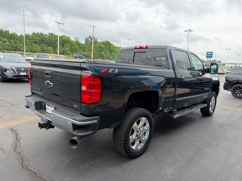 Used 2019 Chevrolet Silverado 2500 LTZ w/ Duramax Plus Package AWD/4WD image 5