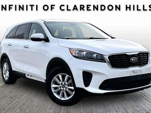 Used 2019 Kia Sorento LX image 1