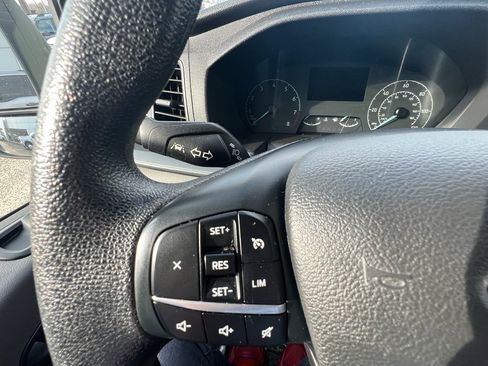 Used 2023 Ford Transit 350 XLT image 21