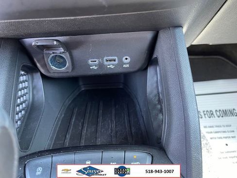 Used 2023 Chevrolet TrailBlazer LT w/ Convenience Package AWD/4WD image 21