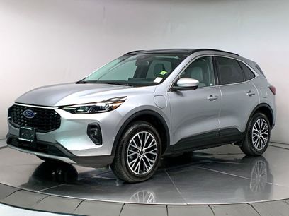 Used 2024 Ford Escape SE w/ PHEV Premium Package