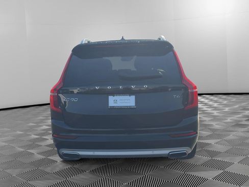 Used 2018 Volvo XC90 T6 Momentum w/ Convenience Package AWD/4WD image 6