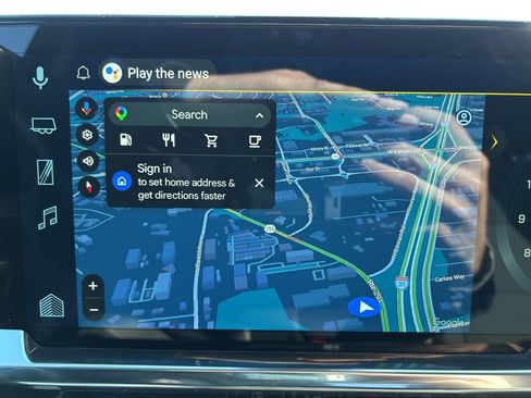 Used 2025 Chevrolet Silverado 2500 LT w/ Convenience Package image 33