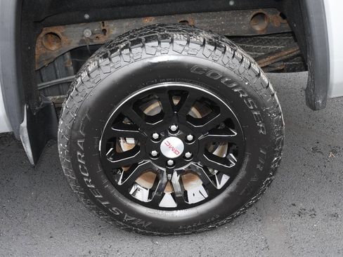 Used 2016 GMC Sierra 1500 SLE w/ SLE Value Package image 40